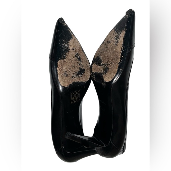 GIORGIO ARMANI BLack Leather, Pointed Toe Asymetric Vamp Pumps Wm Sz 39.5 Italy - Picture 12 of 12